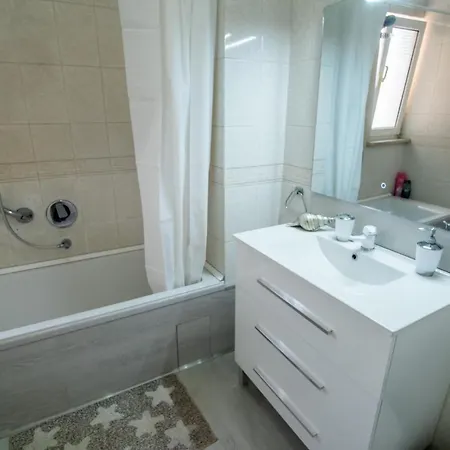 Apartment Julia Chayofa