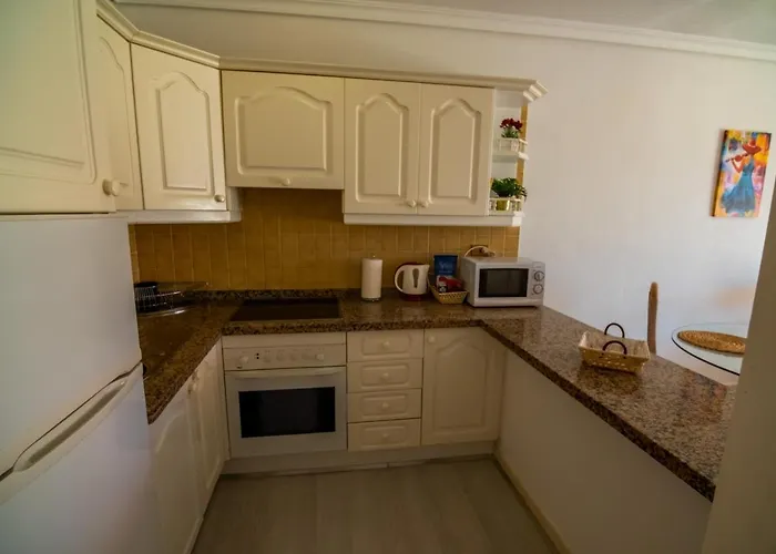 Julia דירה Chayofa